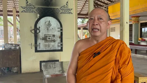 พระจับมือสัปเหร่อ วัดที่ศรีราชาประกาศเผาฟรี สวดฟรี ศพคนจนไร้ปัจจัย 