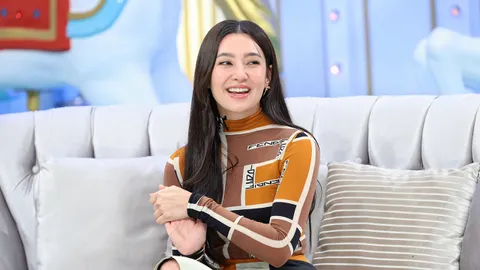 ไม่ดับจิ้น "เบลล่า&โป๊ป" ลุ้นต่อ หมอดูทัก "เบลล่า" ปีนี้มีแฟนแน่ ใน "3 แซ่บ"