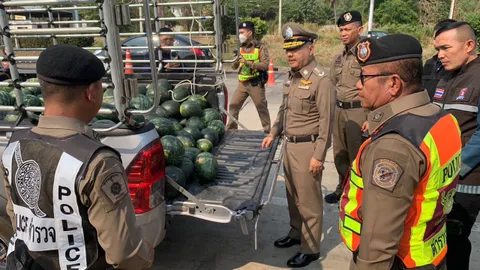 จับยาบ้า 6.2 ล้านเม็ด ลอตใหญ่ซุกกองแตงโม คนขับกระบะพิรุธออก เจอด่านตรวจ