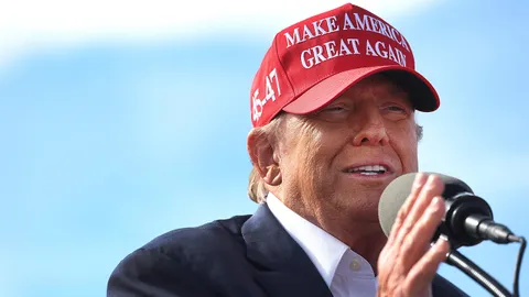 ทีมทรัมป์แจงเข้าใจผิดเรื่องขู่นองเลือด