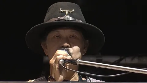 ย้อนฟังคำพูด ดุก คาราบาว น้ำตาคลอ ขอบคุณ 2 คนสำคัญที่ทำให้มีเงินส่งลูกเรียน