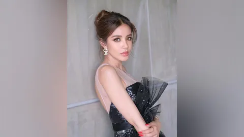 ใบเตย อาร์สยาม โพสต์ข้อความ ก่อนศาลตัดสินยกฟ้องคดีแชร์ Forex-3D