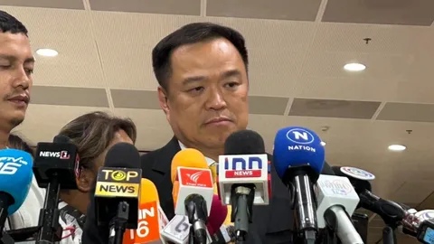 อนุทิน ลุยปราบปรามสิ่งผิดกฎหมายต่อ มองปรับ ครม. นายกฯ ต้องให้เกียรติพรรคร่วม