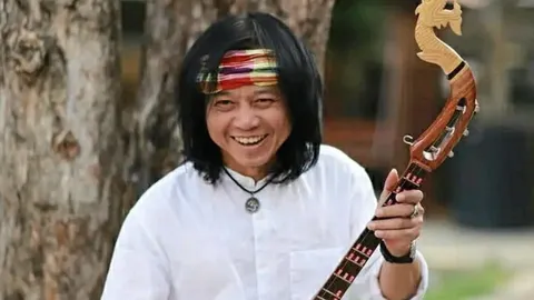 เทพบุตรทุ่งขี้เหล็ก