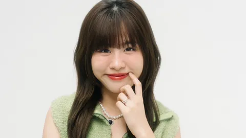 เบล วริศรา ส่งเพลงน่ารักสุดคิวต์ แบบนี้จะรักใครได้อีก ยิ้มกว้างรับซัมเมอร์ 