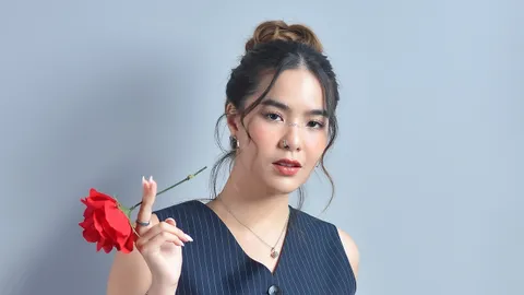 ร้องเพลงเศร้าแต่ไม่เศร้า "มีนตรา" หัวใจสีชมพู ยังไม่พร้อมเปิดตัวแฟน