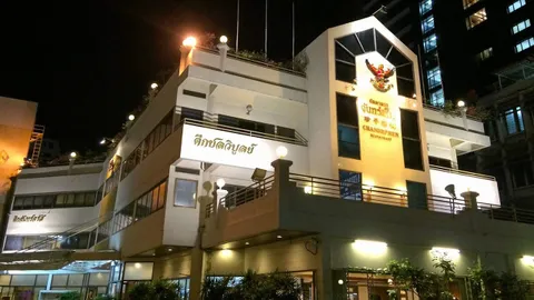 แฟนคลับ "ภัตตาคารจันทร์เพ็ญ" ต้องเฮร้านเก่าแก่ 76 ปี ยังเปิดเหมือนเดิม