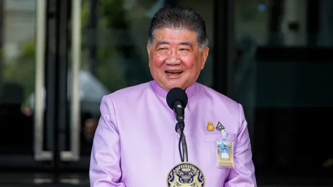 "ภูมิธรรม" ยัน ข่าวโคมลอยทำไม 314 เสียง ไม่พอ-"จักรภพ" เคลียร์ตัวเองก่อน