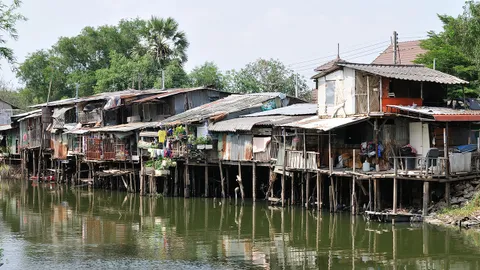 กทม.เผยสถิติรุกล้ำคลอง คลองทั่วกรุง 1,980 สาย-มีบ้านรุก 11,231 หลัง