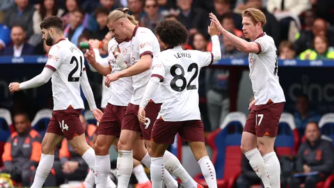 เครื่องร้อนช้า "แมนฯซิตี้" โหดครึ่งหลังถล่ม "พาเลซ" 4-2 แต้มเท่า "ลิเวอร์พูล" ศึกพรีเมียร์ลีก