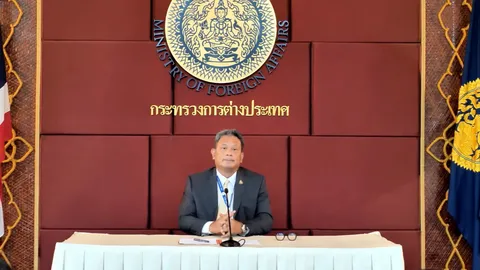 กต. ยันไทยช่วยเหลือทุกฝ่าย เมียนมาแจ้งยกเลิกเที่ยวบินแล้ว ถกต่อที่ทำเนียบพรุ่งนี้