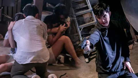 ลุ้นตอนจบ มนต์รักลูกทุ่ง ๒๕๖๗ มิว ยอมสละชีวิต โดดรับกระสุนแทน ชาล็อต