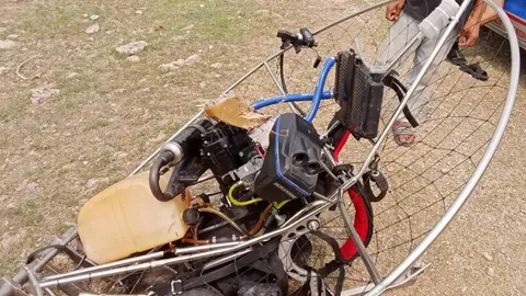 สลด "พารามอเตอร์ตก" ดิ่งกระแทกพื้น พ่อเฒ่าวัย 72 ดับสนิทคาเครื่อง