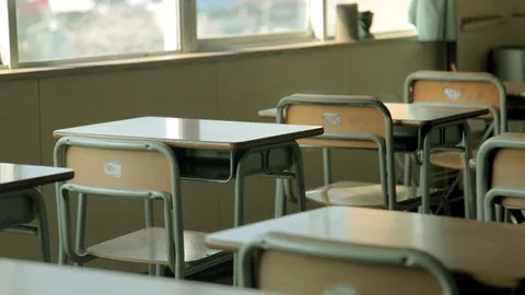 จี้ สพท.ดึงเด็กตกหล่นกลับห้องเรียน