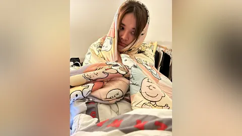 นักร้องสาวเจอดีรับวันสงกรานต์ คนแก่ถือรูปงานศพมาหา เข้าบ้านยังได้กลิ่น