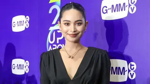 "ฟ้า ยงวรี" แฮปปี้เป็นคุณแม่ยังสาว มีพลังเลี้ยงลูก บินจากอเมริกามารับละคร