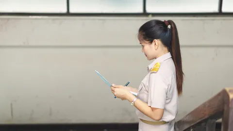 1 พ.ค.ขึ้นเงินเดือนครู-บุคลากรฯ