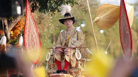 พระปฐมบรมราชโองการ "พระบาทสมเด็จพระเจ้าอยู่หัว" สืบสาน..รักษา..ต่อยอดและครองแผ่นดินโดยธรรม