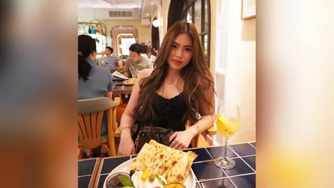 อดีตนางร้ายชื่อดัง อวดภาพลูกสาว บอกเลยยิ่งโตยิ่งสวยเหมือนแม่