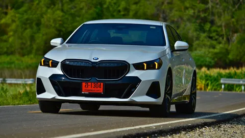ประกอบไทย วิ่งไกล 800 กิโลเมตร ทดสอบ BMW 520d M SPORT PRO G60 
