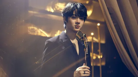 "นุนิว" ปล่อยซิงเกิล "ขึ้นใจ (Unforgettable)" คว้า "อิงฟ้า-แม้ก" เล่นเอ็มวี