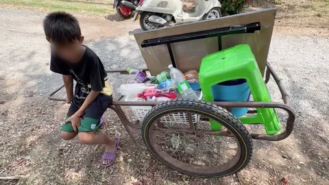 พลังบวกในการหาเงิน "น้องก้าว" เด็กชายผู้ขยันในคลิปไวรัล หาเงินดูแลย่าป่วย