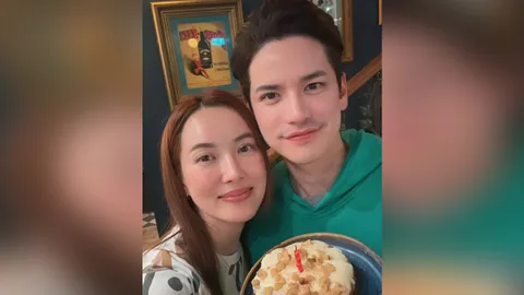 อบอุ่นหัวใจ "เต๋า-เศรษฐพงศ์" ถูกแฟนสาว "ติ๊กกี้" ทำเซอร์ไพรส์วันเกิด อวดรูปคู่หวานฉ่ำ