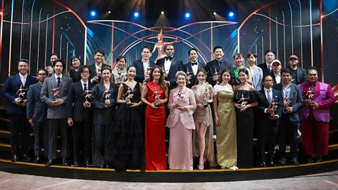 ประกาศรางวัล “นาฏราช ครั้งที่ 15” ศิลปินดาราคับคั่ง ไทยรัฐทีวีเหมารายการข่าว