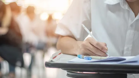 แห่สมัครสอบ TCAS รอบ 3 สูงถึง 1.32 แสนคน “พยาบาล บริหาร บัญชี นิติ อังกฤษ” สุดฮิต