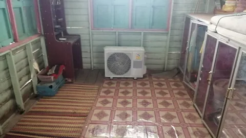 แบบนี้ก็มี ช่างติดตั้ง "คอมเพรสเซอร์แอร์" ไว้ในบ้าน พร้อมเผยเหตุผลสุดล้ำ