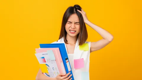 หมอสมองเตือน ปวดหัวไมเกรนอย่ามองข้าม ซื้อยากินเองอันตรายกว่าที่คิด