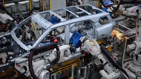 เห็นแล้วอึ้ง! ชมโรงงานประกอบรถยนต์ VinFast เมืองไฮฟอง เวียดนาม