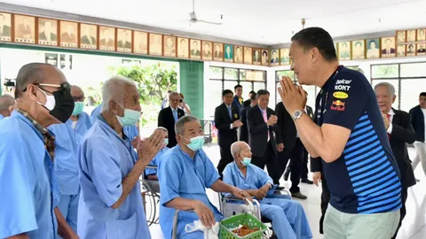 “นายกฯ นิด” ไปต่อ เยี่ยม 2 มูลนิธิ ควักเงินเดือนบริจาค รวม 1 แสนบาท