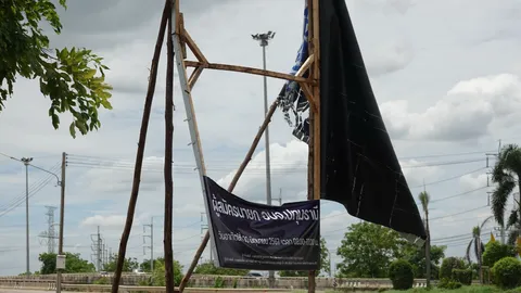 "ปทุมฯ ส่อเดือด" เลือก อบจ. "บิ๊กแจ๊ส" แจ้งความ มือดีทำลายป้ายหาเสียง