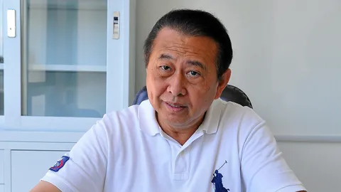 “เสรี” แฉข่มขู่กกต. มีขบวนการล้มกระดาน สว. ป่วนบ้านเมือง “เศรษฐา” มั่นใจ ได้ปรึกษาวิษณุ