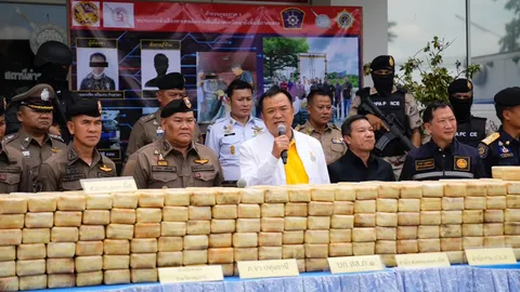 "มูลค่า 140 ล้าน" จับยาบ้าที่ปทุมฯ มท.1 ดึงสติทาสยา ลั่น รบ.ปราบจริง