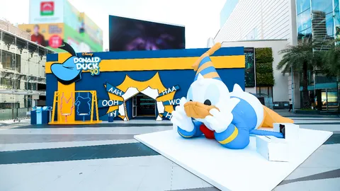 ฉลองวันเกิด 90 ปี Donald Duck (โดนัลด์ ดั๊ก) คาแรกเตอร์ดังในตำนานจากดิสนีย์