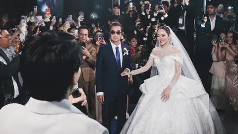 เพิ่งรู้ ดาราสาว กว่าจะได้แต่งกับ เศรษฐีหมื่นล้าน พ่อต้องแอบติด GPS ที่รถ