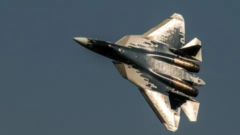 ยูเครนโว โจมตีบินขับไล่สุดล้ำ Su-57 ในรัสเซีย ห่างจากแนวรบเกือบ 600 กม.