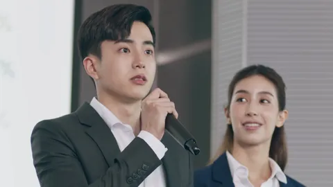 “นนกุล-มิ้นต์” ต่อบท “ภาษาจีน-อังกฤษ” เปิดสูตรท่องจำไม่ต่ำกว่า 100 รอบ ใน ร้อยเล่มเกมส์ออฟฟิศ