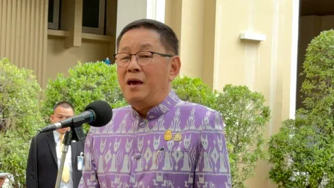 “ประเสริฐ” ยัน “ทักษิณ” ไม่ได้ระบุถึงใคร ขออย่าเอาไปตีความกันเอง