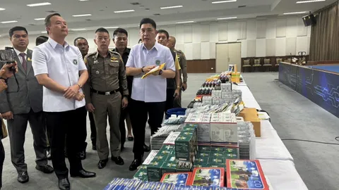 ทลาย 2 โกดัง ยาเถื่อน "84 ล้านบาท" ไว้ใช้รักษาสัตว์ แฉนายทุนจีน อย.ชี้อันตราย