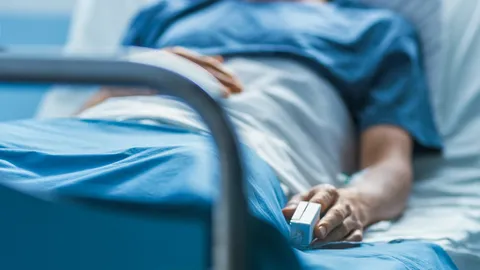 สั่ง สำนักงานหลักประกันสุขภาพแห่งชาติลุยตรวจสอบปัญหา "คลินิกบัตรทอง" กทม.