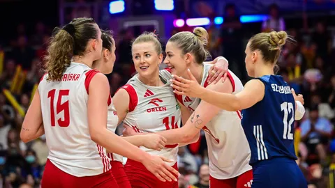 “โปแลนด์” แท็กหาวอลเลย์บอลเวิลด์ หลังมีเวลาฟื้นตัว 18 ชั่วโมงก่อนบู๊ VNL 2024 รอบรองฯ