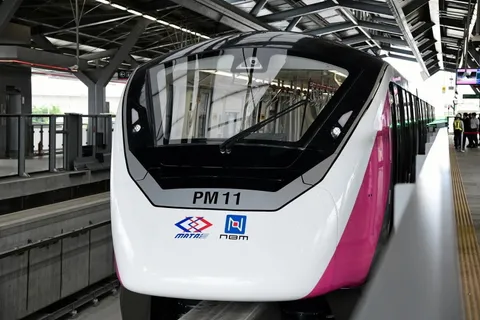 รฟม.ตรวจความปลอดภัยกลางคืน ส่วนขยายสายสีชมพูเมืองทองธานี