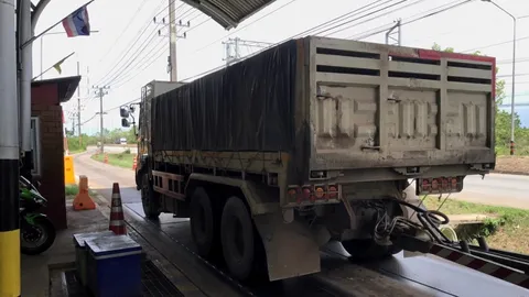 “สุริยะ” ลั่นดาลหมดยุคส่วยสติกเกอร์