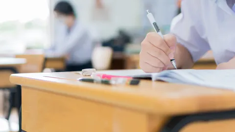 สํานวนไทย 100 คํา พร้อมความหมาย เข้าใจง่าย เซฟไว้ประกอบการเรียน