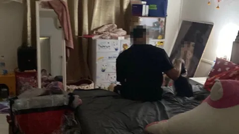 สาวเมาหนัก เรียกรถแอปฯ ดังไปส่ง ตื่นมาเจอโชเฟอร์นอนข้างๆ เล่นกับแมวไม่ยอมไป