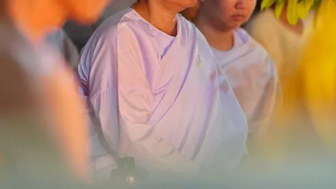 โครงการบวชชีพรหมโพธิ เฉลิมพระเกียรติ "พระพันปีหลวง" 92 พรรษา