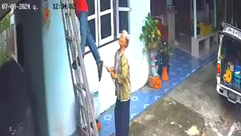 คุณยายฮีโร่ ใช้เชือกคล้องขา ช่วยช่างไฟรอดถูกไฟช็อต ปั๊มหัวใจจนฟื้น (คลิป)